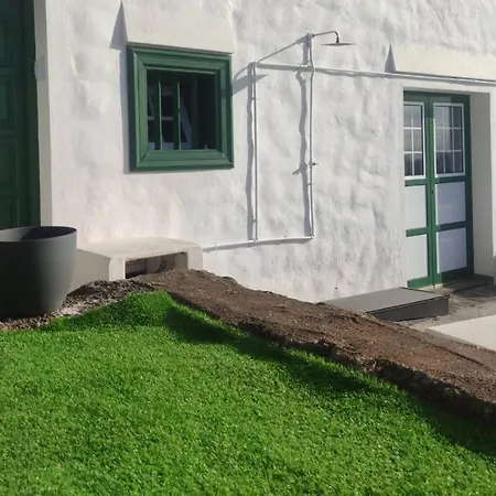 Simpatico Con Piscina Privada Y Vistas アパート サウサル